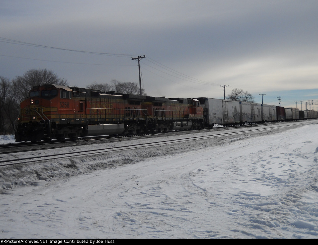 BNSF 5256 West